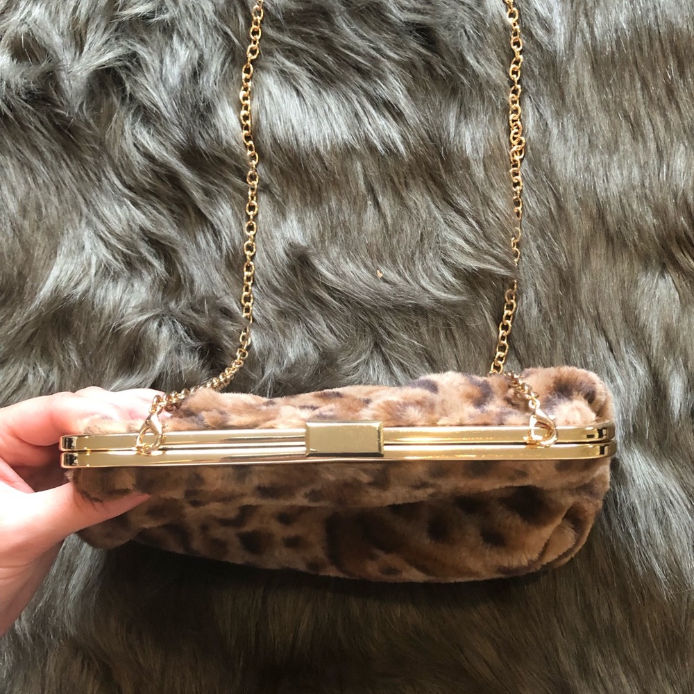 leopard print purse - Picture 4 of 8